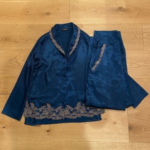 La Perla Luxurious Silk Pajama Set